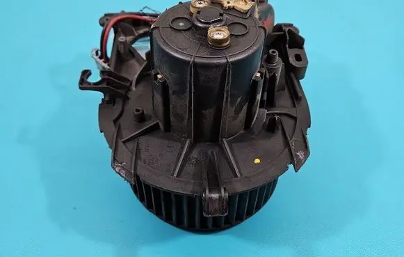 Heater fan/blower