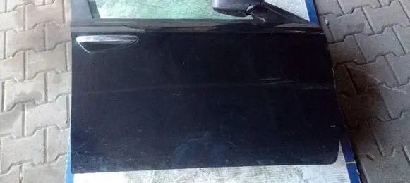 Alfa Romeo 159 Front door