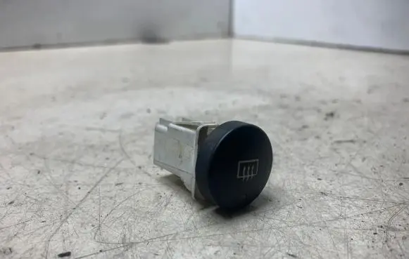 Citroen Berlingo Windscreen/window heater switch