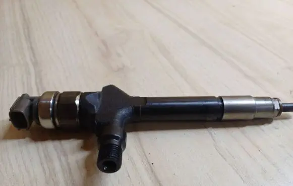 Mazda 6 Fuel injector RF7J13H50
