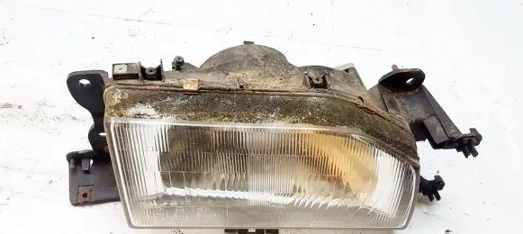 Mazda 323 Headlight/headlamp 11061247