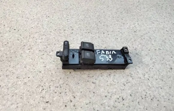 Skoda Fabia Mk1 (6Y) Electric window control switch 1J3959857A33 1J3959857A