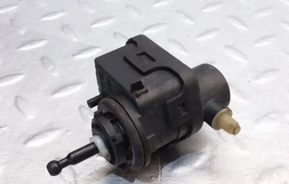 Renault Scenic II - Grand scenic II Headlight level adjustment motor 7700420737
