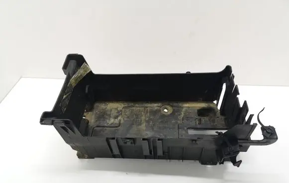 Opel Insignia A Battery box tray 13243606