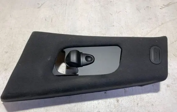 Maserati Ghibli (B) pillar trim (top) 67001338