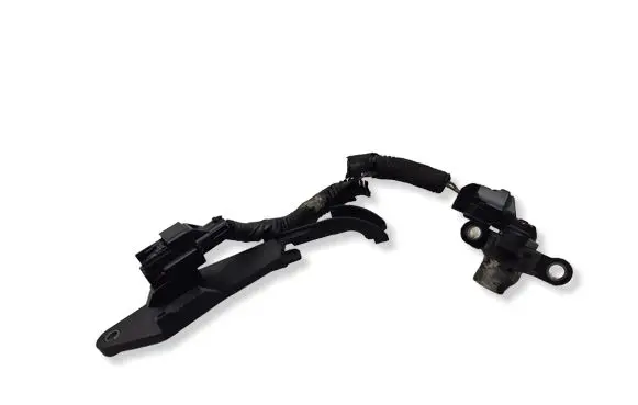 Volvo V70 Crankshaft position sensor 30637803