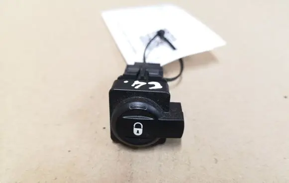 Citroen C4 I Central locking switch button 96476626XT