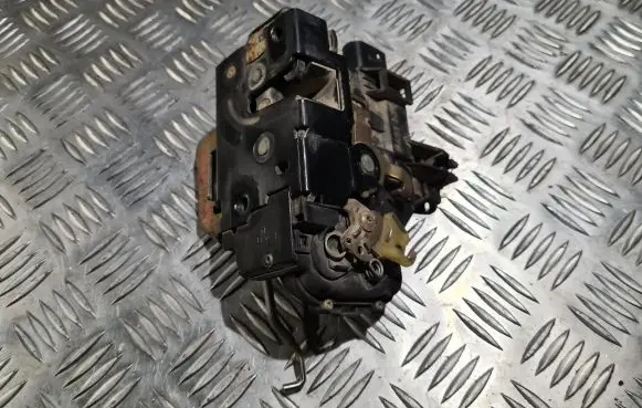 Audi A6 S6 C5 4B Front door lock