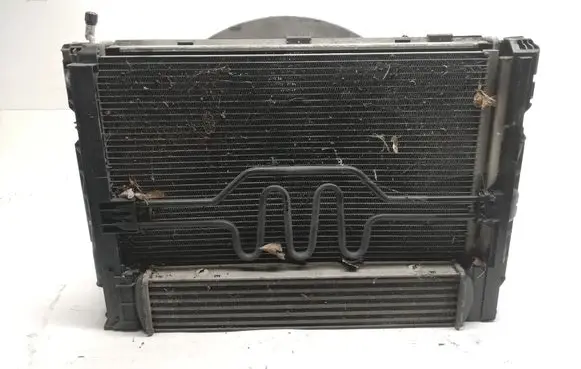 BMW X1 E84 Radiator set 9229021 7588974