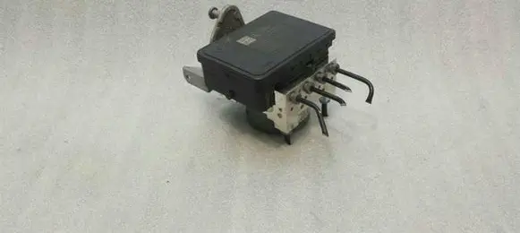 Mercedes-Benz C W205 ABS Pump