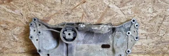 Volkswagen Golf V Front subframe 1K0199369F