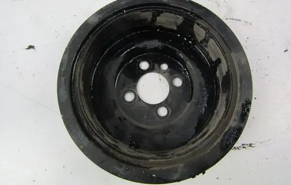 Volkswagen PASSAT B5.5 Crankshaft pulley 