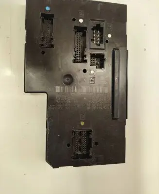 Mercedes-Benz E W212 Fuse module 5DK00962037 2129004201 2125453032