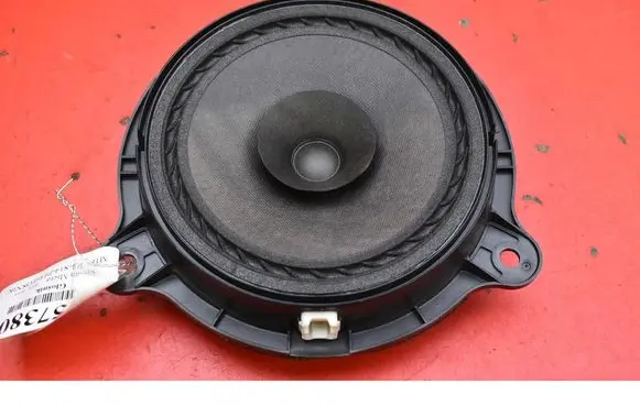 Nissan Micra Subwoofer speaker 28156EE500