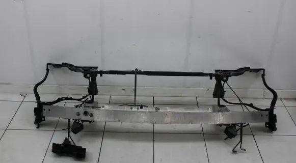 Mercedes-Benz E W212 Radiator support slam panel 