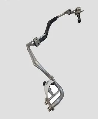 Volvo V40 Air conditioning (A/C) pipe/hose 30754019