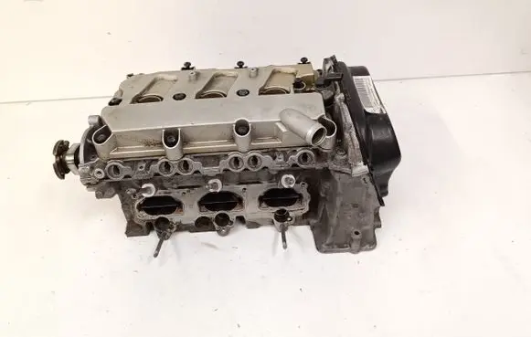 Audi Q7 4L Engine head 06E105404M