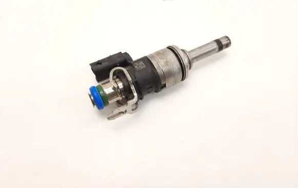 Ford Mondeo MK V Fuel injector DS7G9F593DB