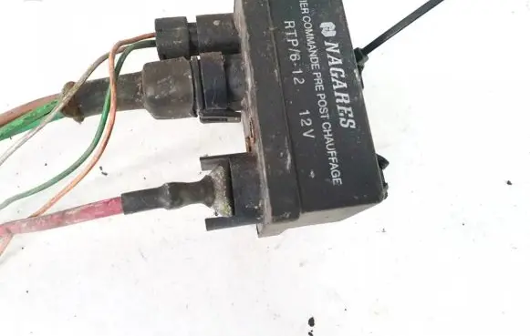 Renault Scenic I Glow plug pre-heat relay 7700107794