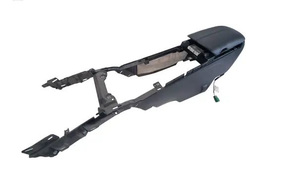 Ford Mustang VI Center console FR3B63044B90B GRS9295
