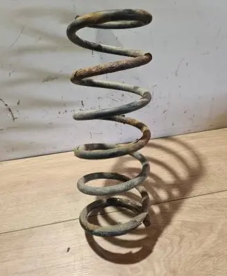 Ford Mondeo MK IV Rear coil spring