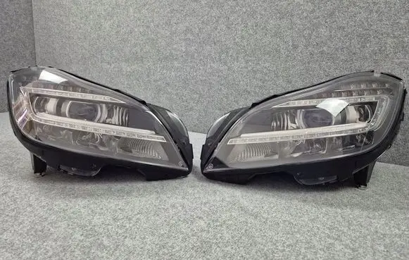 Mercedes-Benz CLS C218 X218 Headlights/headlamps set 