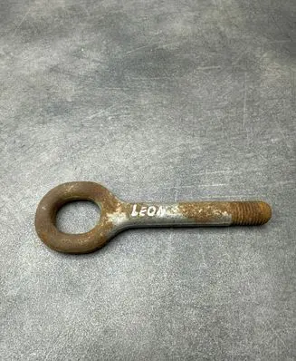 Seat Leon (1M) Towing hook eye 