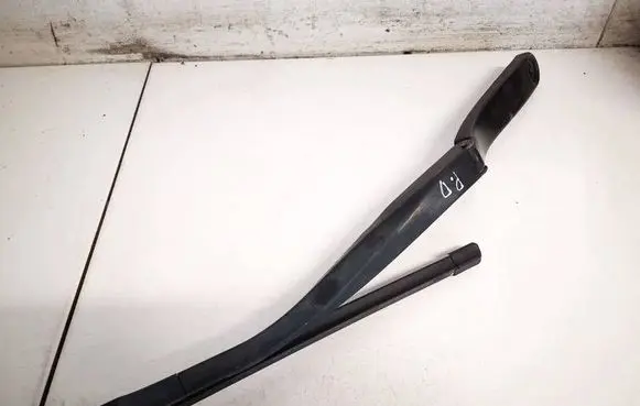 BMW 5 GT F07 Front wiper blade arm 61617182460