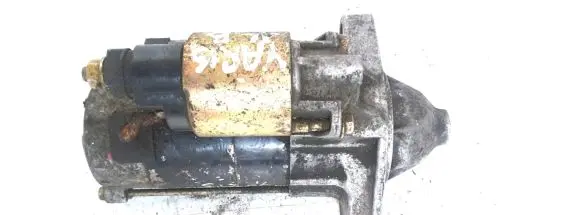 Toyota Yaris Starter motor 2810023030