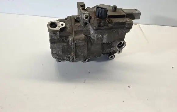 Lexus CT 200H Air conditioning (A/C) compressor (pump) 0422000420 ES14C