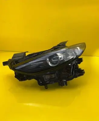 Mazda 3 Headlight/headlamp BHRA-67890