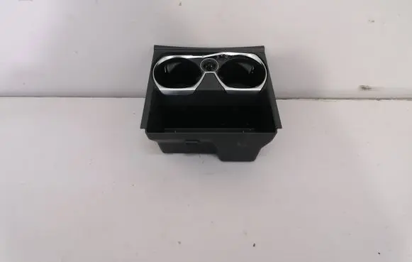 BMW 7 G11 G12 Cup holder 9302629