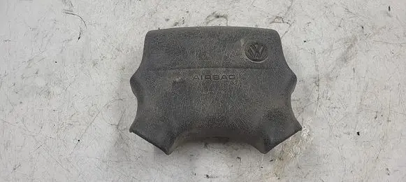 Volkswagen Golf III Steering wheel airbag 