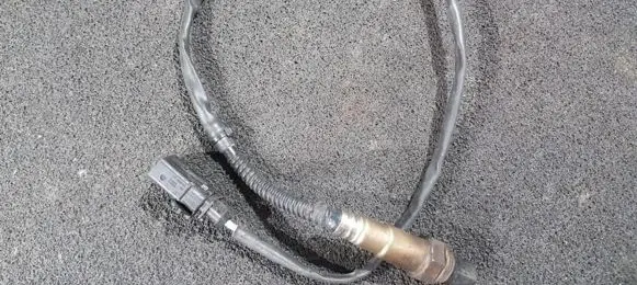 Volkswagen Touareg II Lambda probe sensor 03h906262p 0258010252