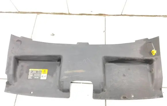 Radiator trim