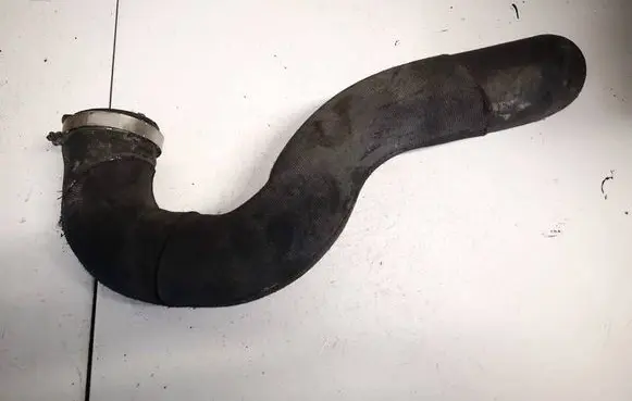 Audi A5 8T 8F Intercooler hose/pipe 8k0145738m