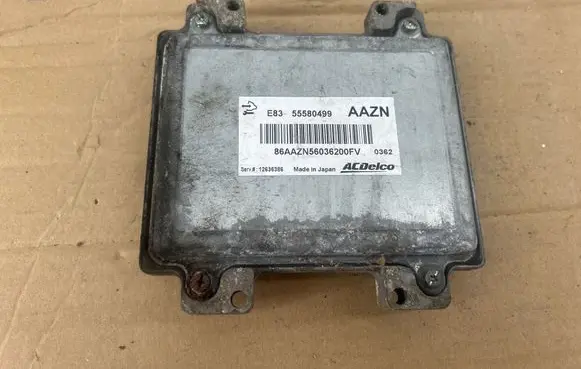 Opel Insignia A Engine control unit/module 55580499 12636386 86AAZN56036200FV