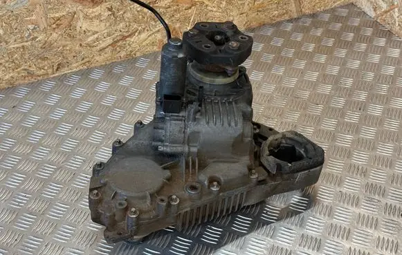 BMW X5 E70 Gearbox transfer box case 0130008507 13774410 8473227771
