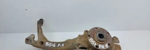 Volkswagen PASSAT B5 Front wheel hub spindle knuckle