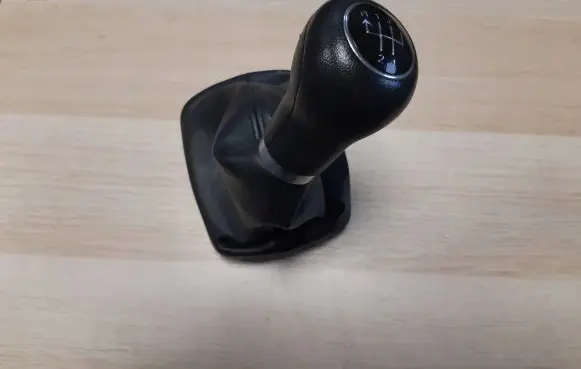 Audi A1 Gear lever shifter trim leather/knob