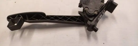 Volvo S80 Accelerator throttle pedal 9173131 9157553 3524405