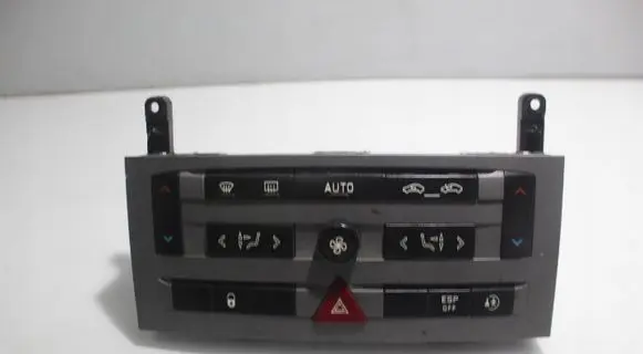 Peugeot 407 Interior fan control switch 