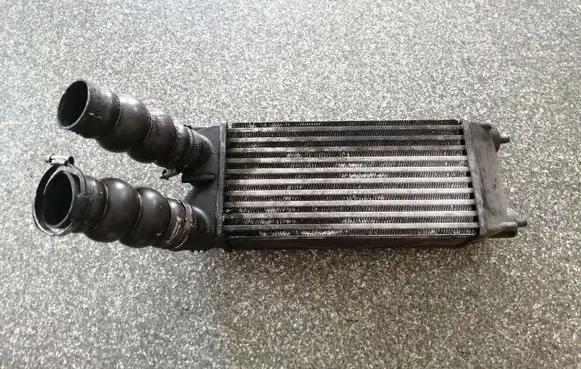 Peugeot 308 Intercooler radiator 9656503980