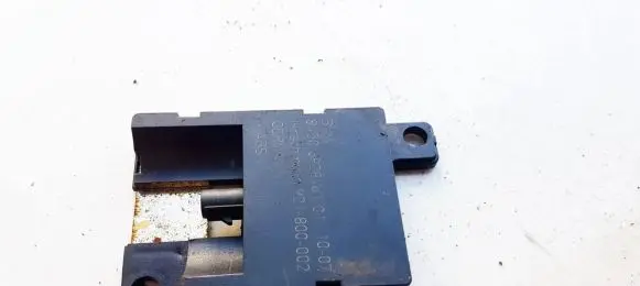 BMW 5 E60 E61 Antenna control unit 84506928461 921-800-002