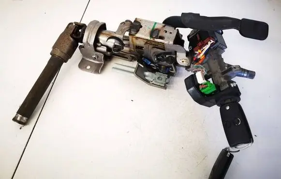Honda CR-V Steering wheel axle 