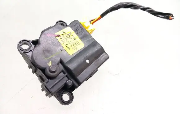 Hyundai i10 Air flap motor/actuator HCCD267QADAA01