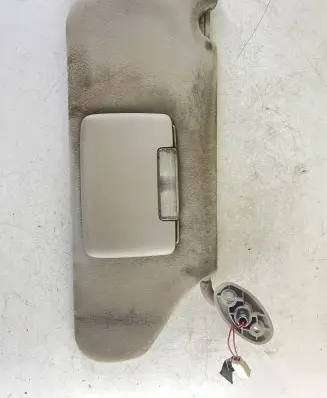 Jeep Cherokee III KJ Sun visor