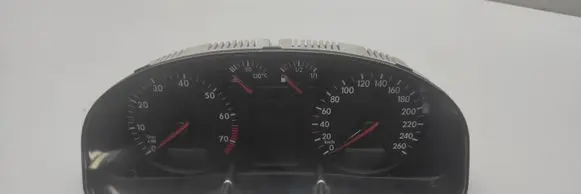 Volkswagen PASSAT B5 Speedometer (instrument cluster) 09051940090 006160H29