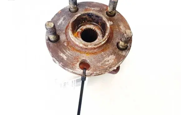 Subaru Legacy Rear wheel hub