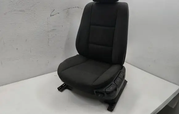 BMW 5 E39 Front driver seat 